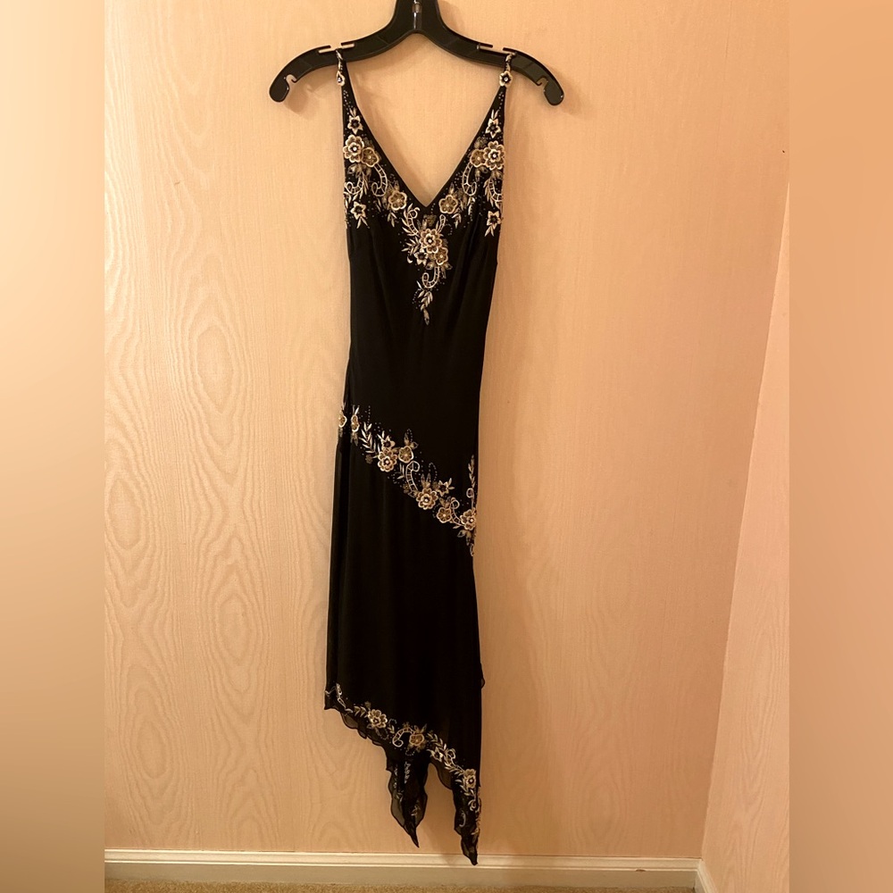 Cache Elegant Black and Gold Embroidered Formal Dress